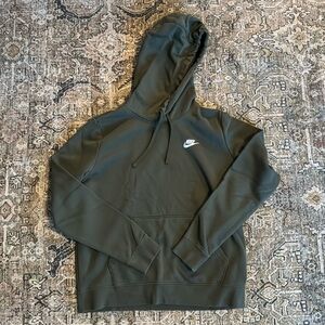 Nike sweatshirt